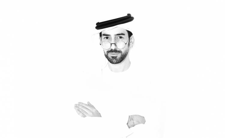 إبراهيم الخميري، إعلامي إماراتي  باحث عن الكلاسيكية المعاصرة والعملانية