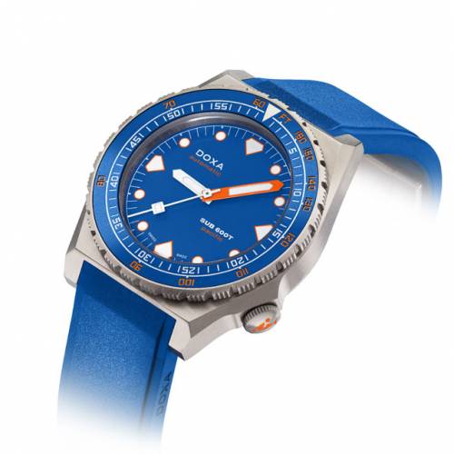 DOXA reinterprets the iconic SUB 600T with the ‘pacific’ Limited Edition