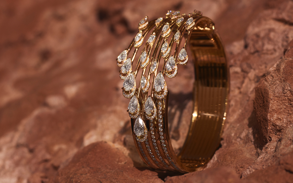 سوار من مجموعة Born To Be Wild