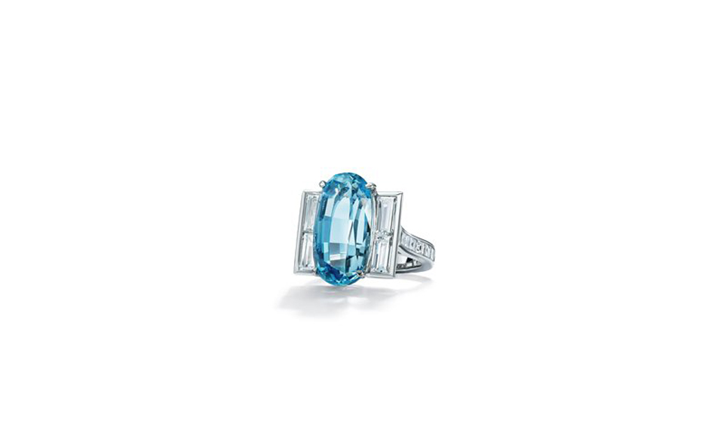 Tiffany & Co. Ring in platinum with an aquamarine and diamonds