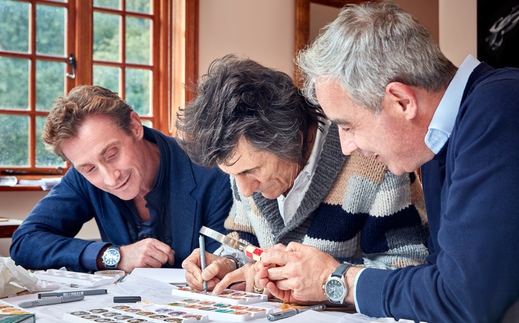 Nick English Giles English and Ronnie Wood make the final dial selection at his art studio
