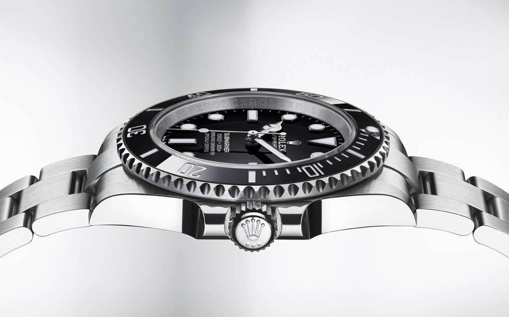 ROLEX OYSTER PERPETUAL SUBMARINER